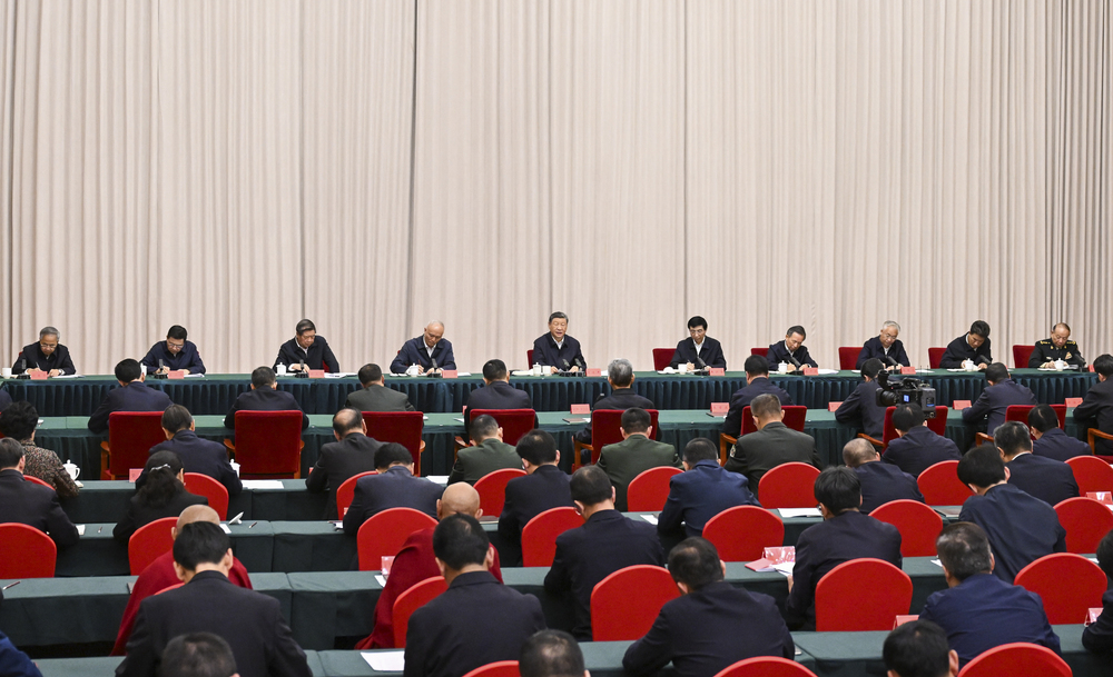 習(xí)近平聽取西藏自治區(qū)黨委和政府工作匯報并(8010423)-20250821065859