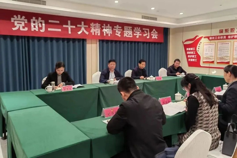 王曉剛_副本.jpg 王曉剛_副本.jpg