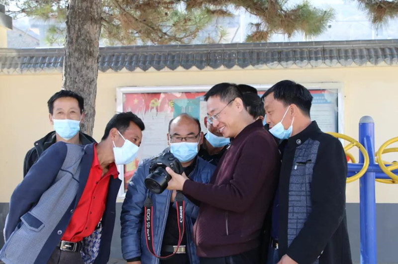 2_副本.jpg 2_副本.jpg