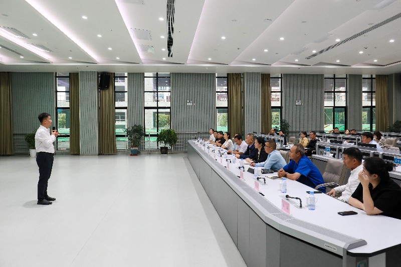 經(jīng)科委1_副本(正).jpg 經(jīng)科委1_副本(正).jpg