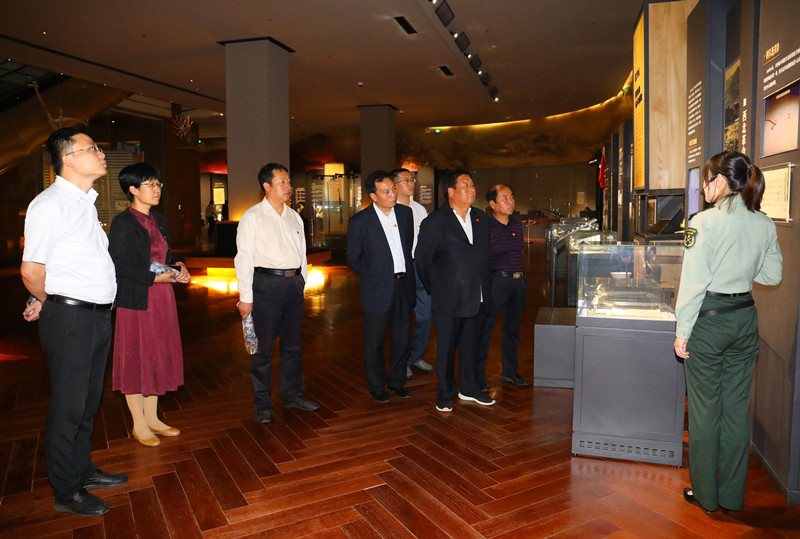 1561624125899192.jpg 2_副本_副本.jpg