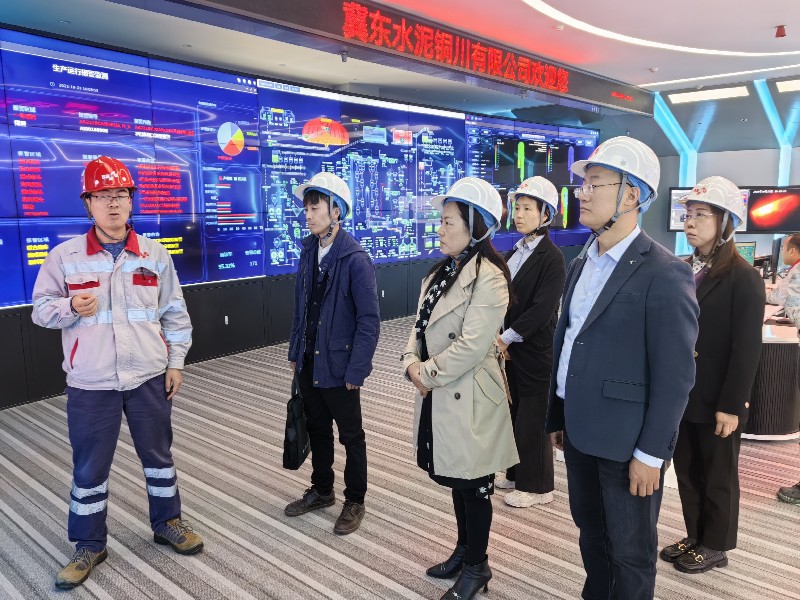 民革1_副本(正).jpg 民革1_副本(正).jpg