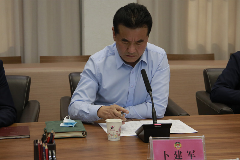 卜建軍_副本.jpg 卜建軍_副本.jpg